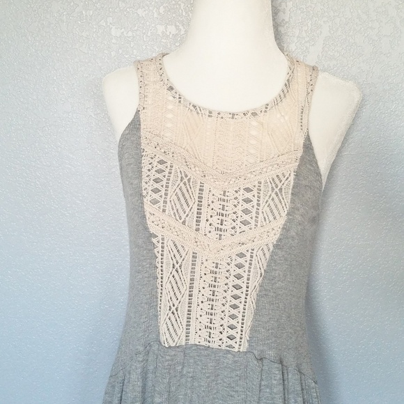 Eyeshadow Crocheted Tank Top - Picture 2 of 4